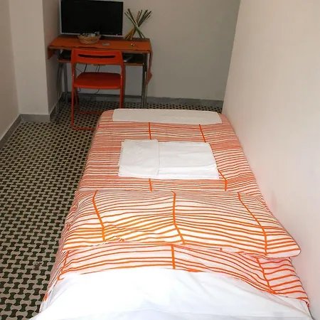 Furio Camillo 招待所